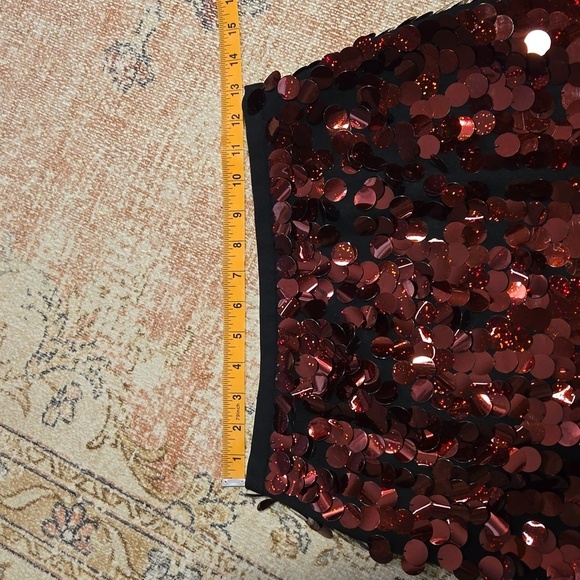 Vintage Express Black Side Zip Skirt with Red Sequins on Front Size 3/4 - Picture 8 of 10